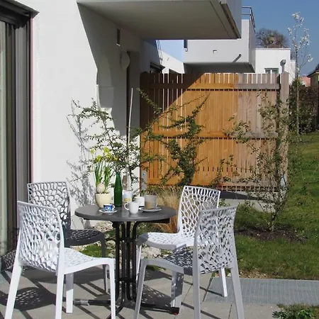 AMENITY-Garden-Apartments München Buitenkant foto