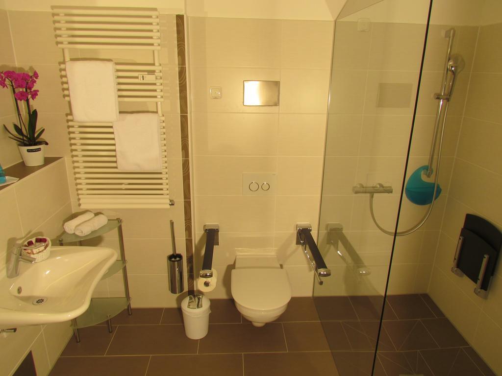 Amenity-garden-apartments Apartamento
