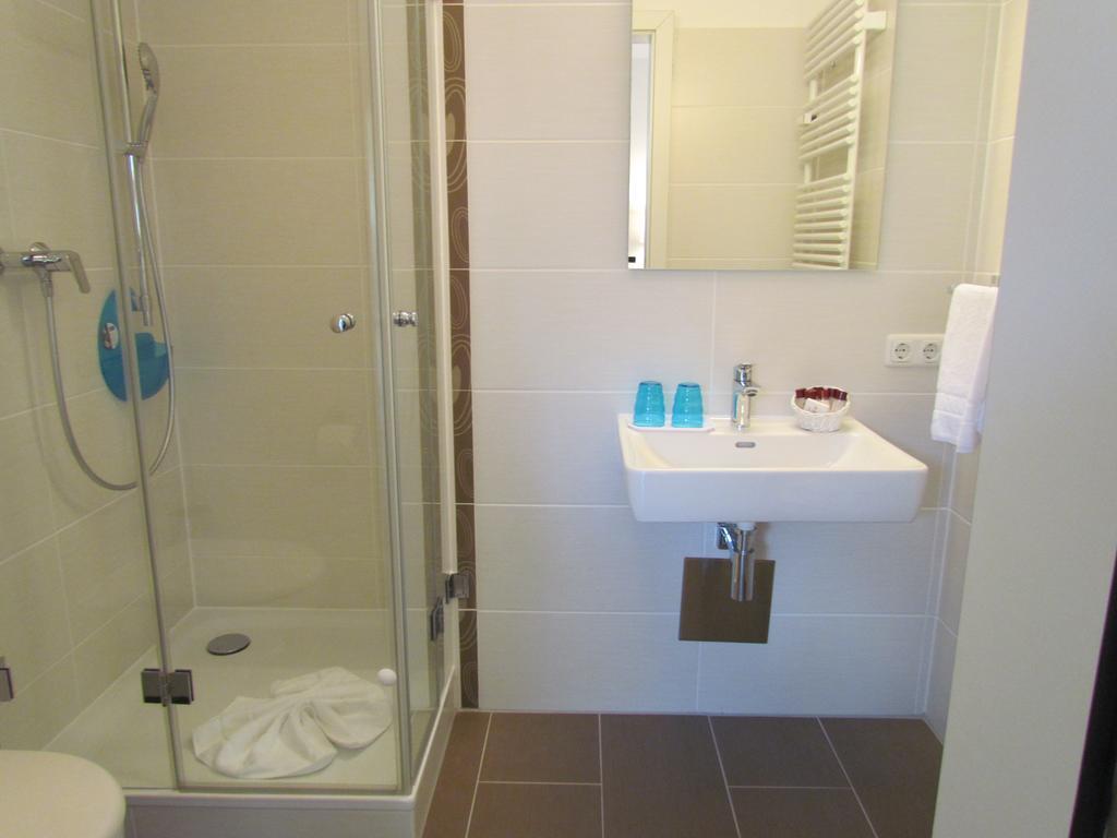 Amenity-garden-apartments * Munich